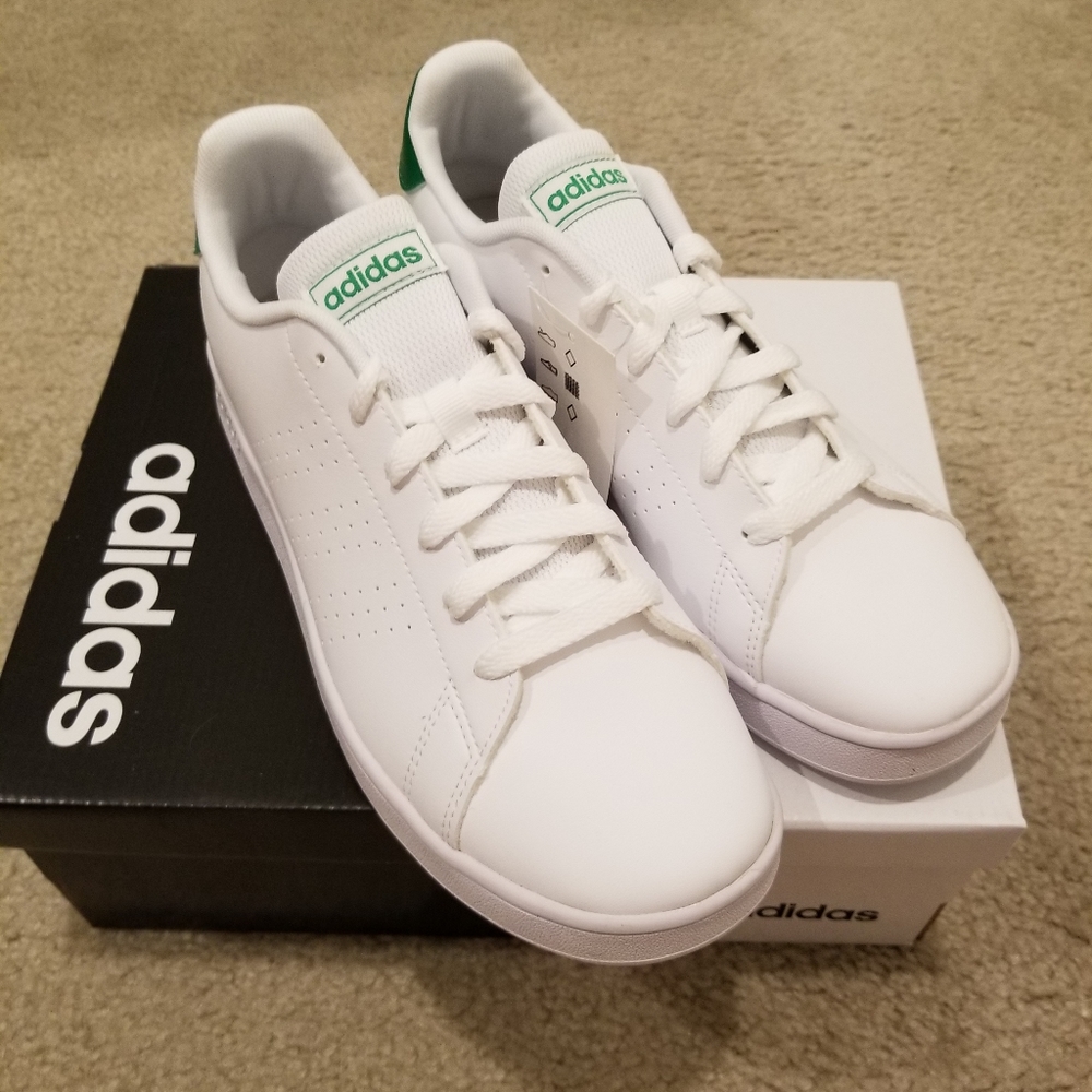 Adidas Advantage Shoes big kids size 6 women siz